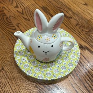 Temptations bunny teapot